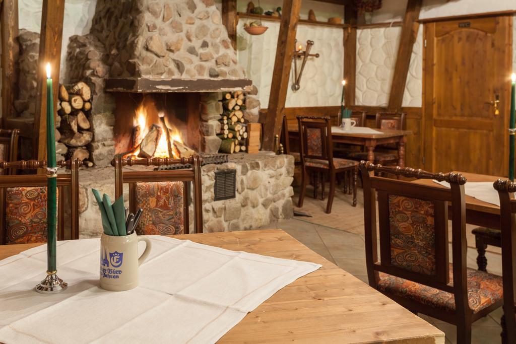 Landhotel Zur Linde Verden an der Aller Buitenkant foto