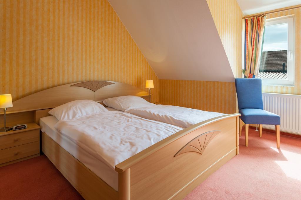Landhotel Zur Linde Verden an der Aller Buitenkant foto