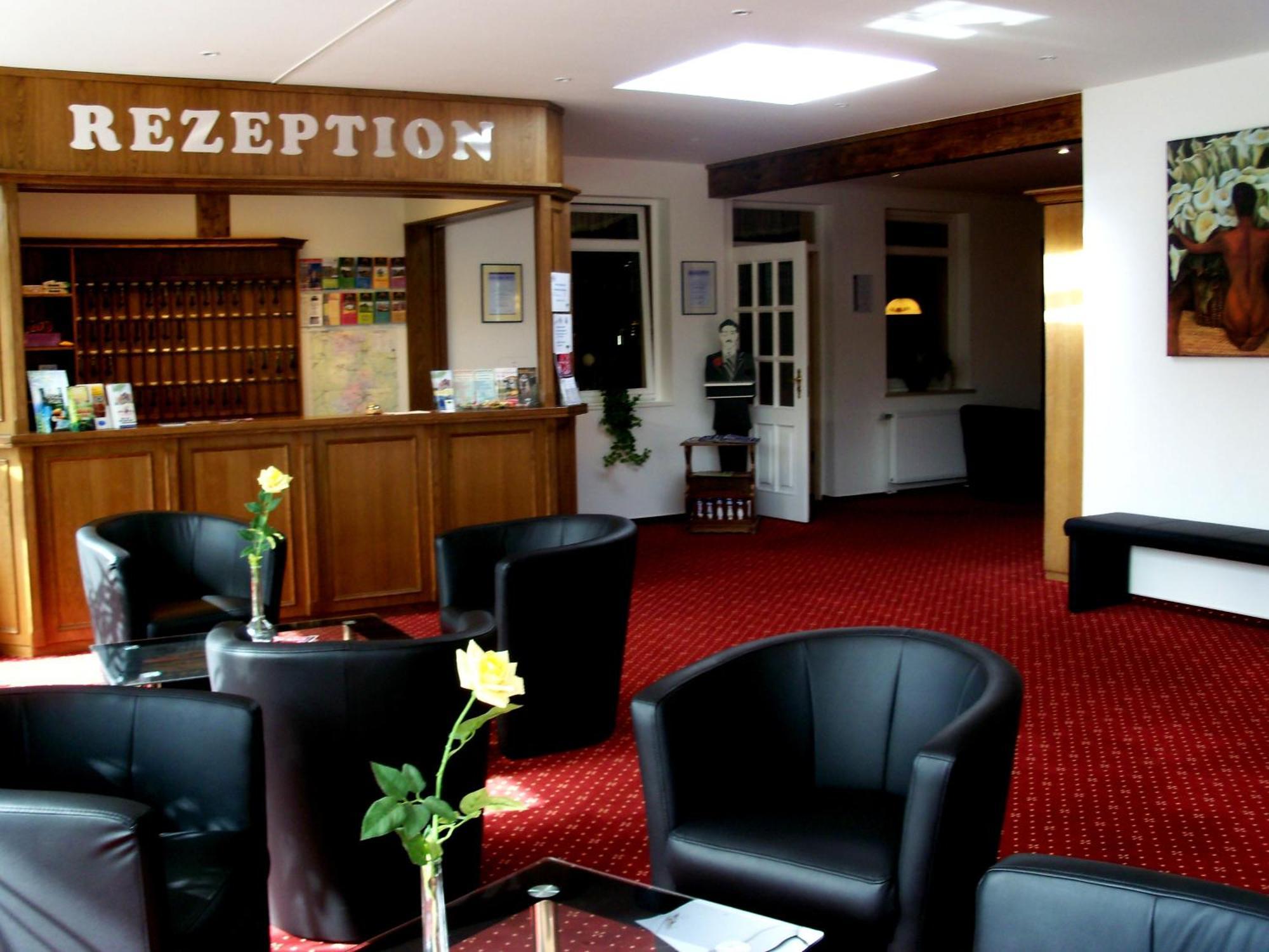 Landhotel Zur Linde Verden an der Aller Buitenkant foto